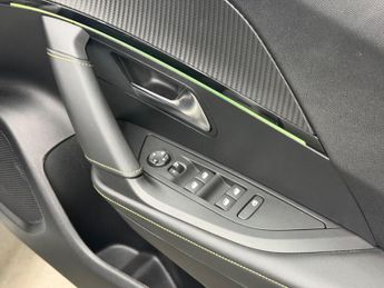 Peugeot E-2008 50kWh GT Auto 5dr (7kW Charger)