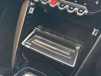 Peugeot E-2008 50kWh GT Auto 5dr (7kW Charger)