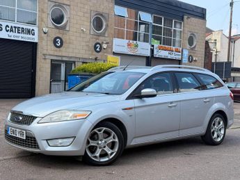 Ford Mondeo 2.0 EcoBoost Titanium Powershift 5dr