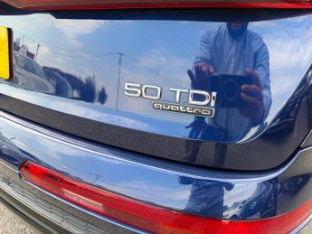 Audi Q7 3.0 TDI V6 50 Black Edition Tiptronic quattro Euro 6 (s/s) 5dr