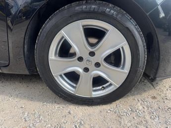 Renault Clio 0.9 TCe Dynamique MediaNav Euro 5 (s/s) 5dr