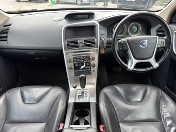 Volvo XC60 2.4D SE Lux Geartronic Euro 4 5dr