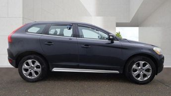 Volvo XC60 2.4D SE Lux Geartronic Euro 4 5dr
