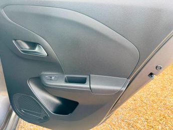 Vauxhall Corsa Electric 50kWh SE Nav Auto 5dr (7.4Kw Charger)