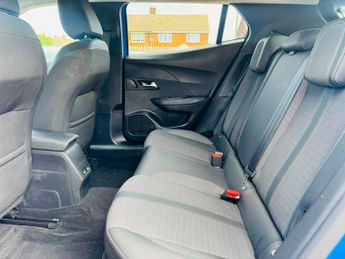 Peugeot E-2008 50kWh Allure Premium Auto 5dr (7kW Charger)