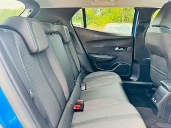 Peugeot E-2008 50kWh Allure Premium Auto 5dr (7kW Charger)