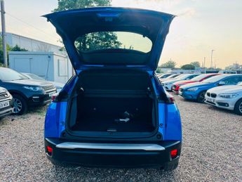 Peugeot E-2008 50kWh Allure Premium Auto 5dr (7kW Charger)