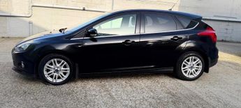 Ford Focus 1.6 Titanium Powershift Euro 5 5dr