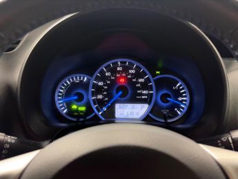 Toyota Yaris 1.5 VVT-h Trend CVT Euro 5 5dr