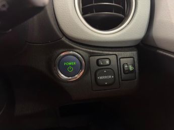 Toyota Yaris 1.5 VVT-h Trend CVT Euro 5 5dr