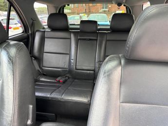 Kia Sorento 2.5 CRDi XT 5dr