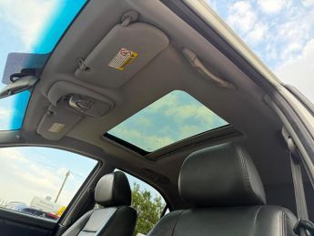 Kia Sorento 2.5 CRDi XT 5dr
