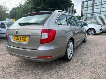 Skoda Superb 1.8 TSI Elegance DSG Euro 5 5dr