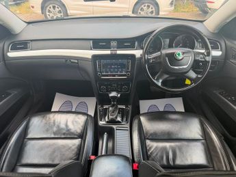 Skoda Superb 1.8 TSI Elegance DSG Euro 5 5dr