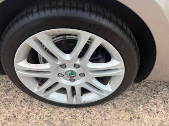 Skoda Superb 1.8 TSI Elegance DSG Euro 5 5dr