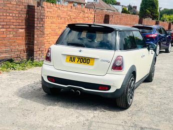 MINI Hatch 1.6 Cooper S Euro 5 3dr