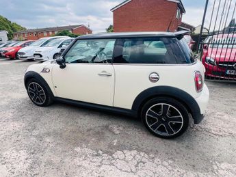 MINI Hatch 1.6 Cooper S Euro 5 3dr