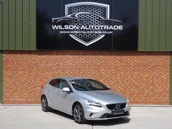 Volvo V40 2.0 T2 GPF R-Design Pro Euro 6 (s/s) 5dr