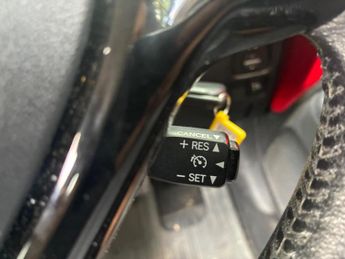 Toyota AYGO 1.0 VVT-i x-play Euro 5 5dr Euro 5