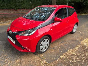Toyota AYGO 1.0 VVT-i x-play Euro 5 5dr Euro 5