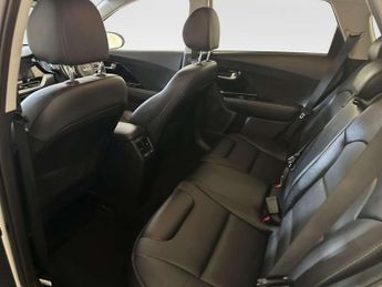 Kia Niro 1.6 GDi 3 SUV 5dr Petrol Hybrid DCT Euro 6 (s/s) (139 bhp)