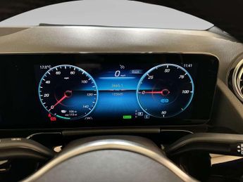 Mercedes-Benz EQA EQA 250 66.5kWh Sport SUV 5dr Electric Auto (190 ps)