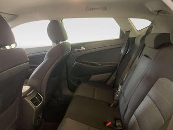 Hyundai TUCSON 1.6 GDi SE Nav SUV 5dr Petrol Manual Euro 6 (s/s) (132 ps)