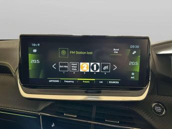 Peugeot 2008 1.2 PureTech GT Premium SUV 5dr Petrol EAT Euro 6 (s/s) (130 ps)