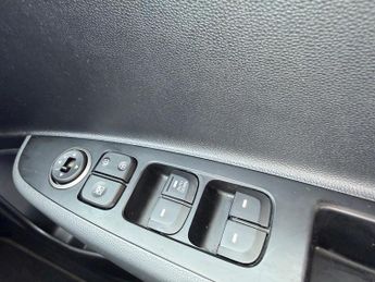 Hyundai i10 1.0 Blue Drive SE Euro 6 (s/s) 5dr