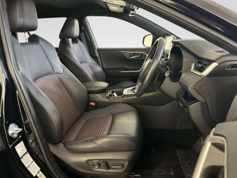 Suzuki Across 2.5 18.1kWh SUV 5dr Petrol Plug-in Hybrid E-CVT 4WD Euro 6 (s/s)