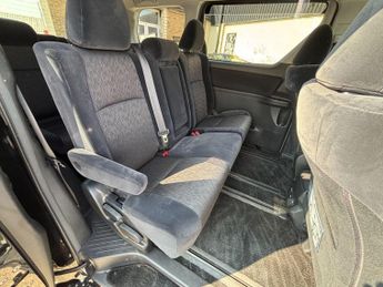 Toyota Alphard GGH20 8 SEATER V6