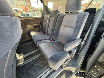 Toyota Alphard GGH20 8 SEATER V6