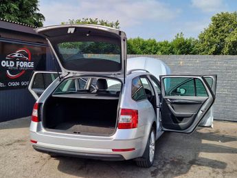Skoda Octavia 1.6 TDI SE L DSG Euro 6 (s/s) 5dr
