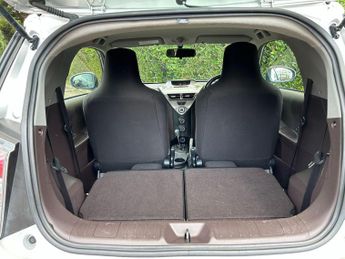 Toyota iQ 1.0 VVT-i Multidrive Euro 4 3dr