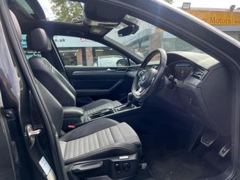 Volkswagen Passat 1.5 TSI EVO R-Line DSG Euro 6 (s/s) 4dr