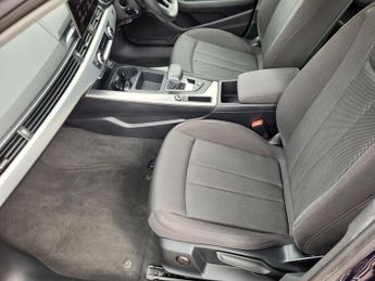 Audi A4 2.0 TFSI 35 Technik S Tronic Euro 6 (s/s) 4dr