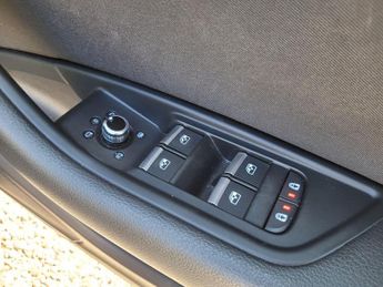 Audi A4 2.0 TFSI 35 Technik S Tronic Euro 6 (s/s) 4dr