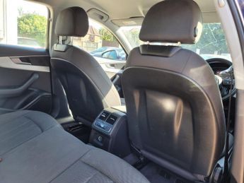 Audi A4 2.0 TFSI 35 Technik S Tronic Euro 6 (s/s) 4dr