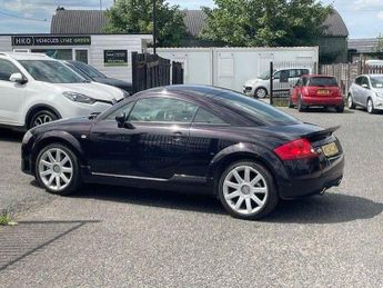 Audi TT 3.2 V6 DSG quattro 2dr