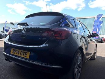 Vauxhall Astra 2.0 CDTi ecoFLEX SRi Euro 5 (s/s) 5dr
