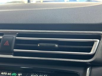 MG MG5 61.1kWh Exclusive Long Range Auto 5dr