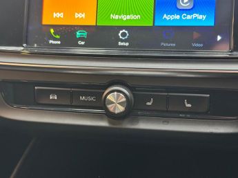 MG MG5 61.1kWh Exclusive Long Range Auto 5dr