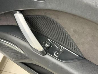 Audi TT 2.0 TFSI Black Edition S Tronic Euro 6 (s/s) 3dr