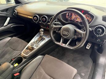 Audi TT 2.0 TFSI Black Edition S Tronic Euro 6 (s/s) 3dr