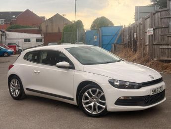 Volkswagen Scirocco 2.0 TDI BlueMotion Tech Euro 5 (s/s) 3dr (Nav)