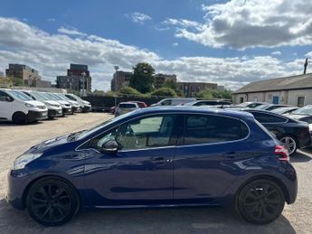 Peugeot 208 1.6 e-HDi Feline Euro 5 (s/s) 5dr (Nav)