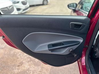 Ford Fiesta 1.4 Zetec 5dr