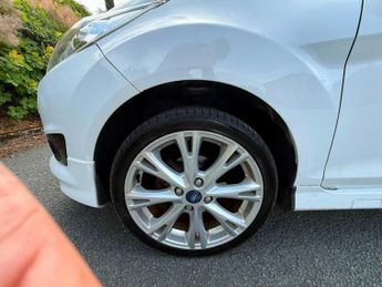 Ford Fiesta 1.0T EcoBoost Zetec S Euro 5 (s/s) 3dr