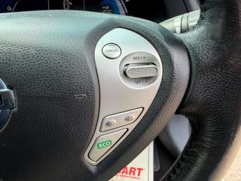 Nissan Leaf 24kWh Tekna Auto 5dr