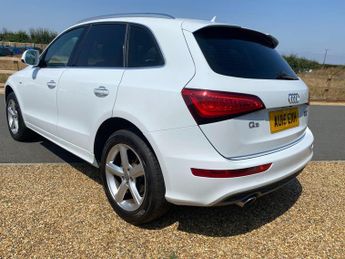 Audi Q5 2.0 TFSI S line Plus SUV 5dr Petrol Tiptronic quattro Euro 6 (s/